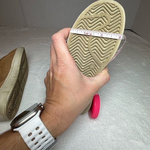 Cozy Tan Ankle Boots with Faux Fur Lining - Picture 11 of 13